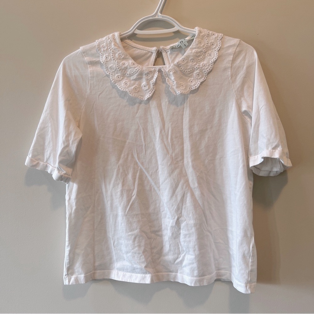Cleo Petites White Tee with Ruffled Collar